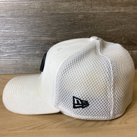Oakley Pro Am Hat Cap Fitted Mens Large Golf Tournament Mesh New Era Stretch - Picture 4 of 10